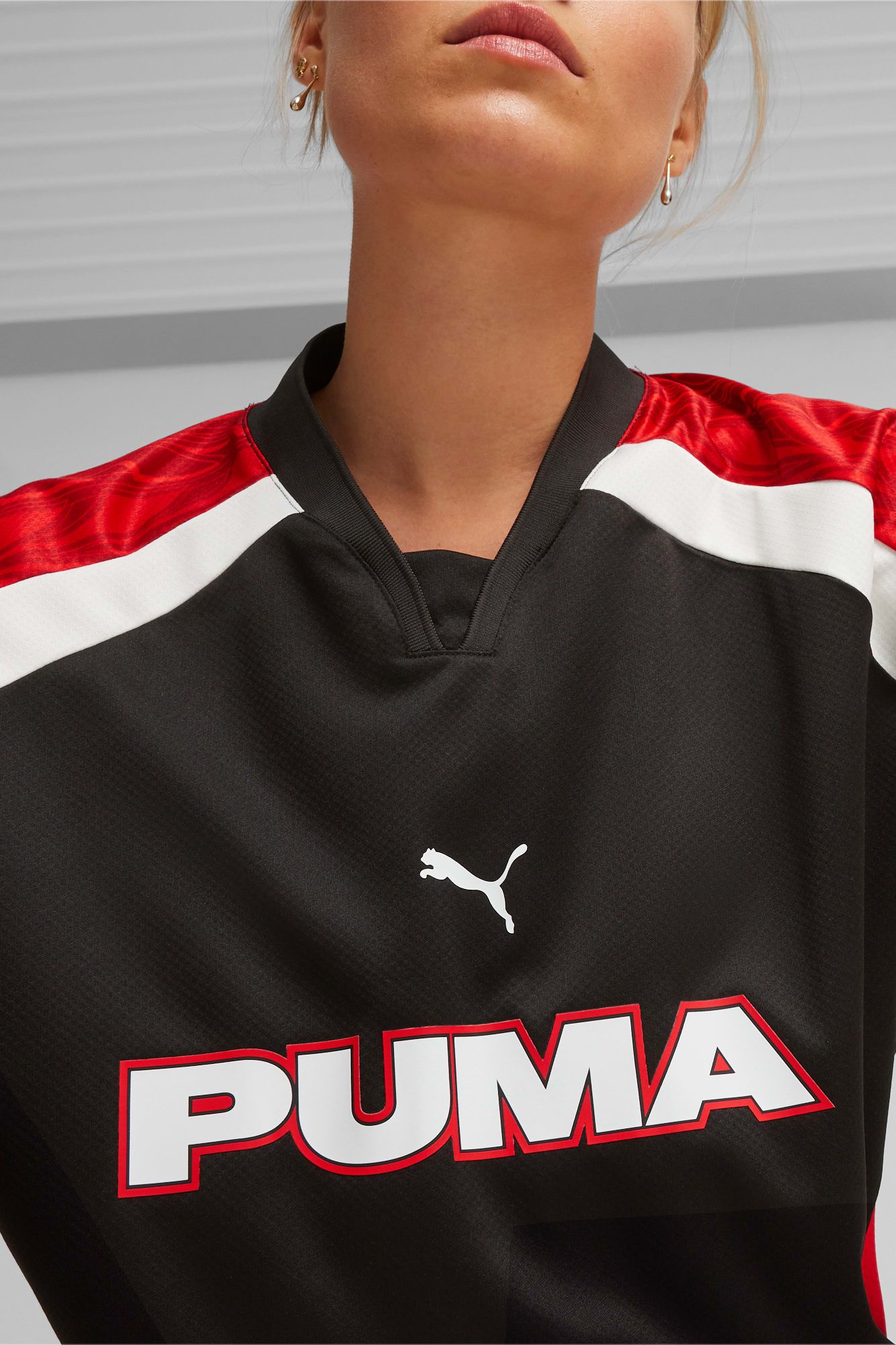 (image for) Breathtaking PUMA Soccer Jersey